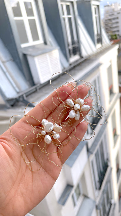 Jardin de Perles Stud Earrings